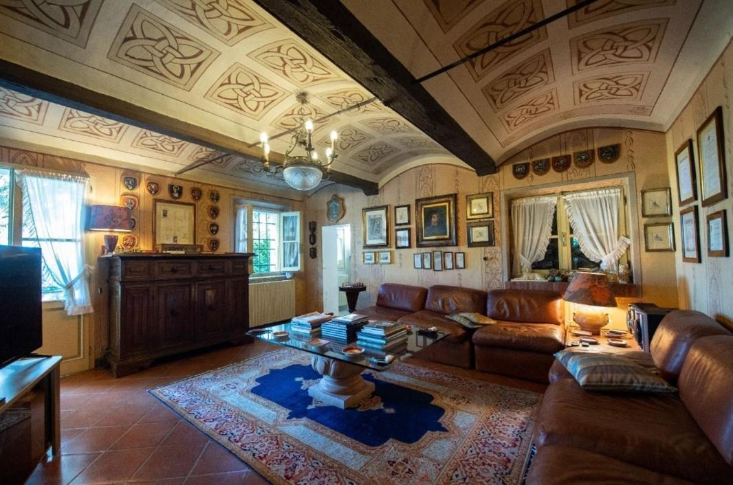 Villa Ottocentesca Immersa Nel Verde Montecavolo Eksteriør bilde