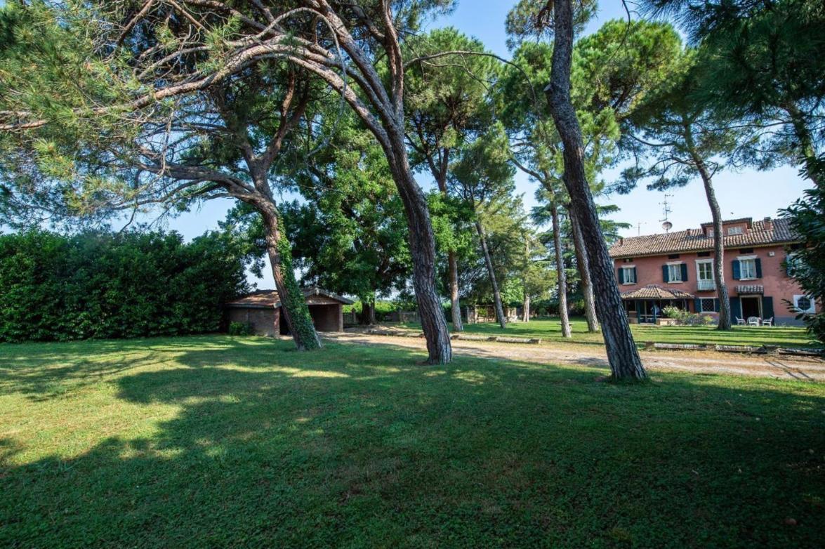 Villa Ottocentesca Immersa Nel Verde Montecavolo Eksteriør bilde